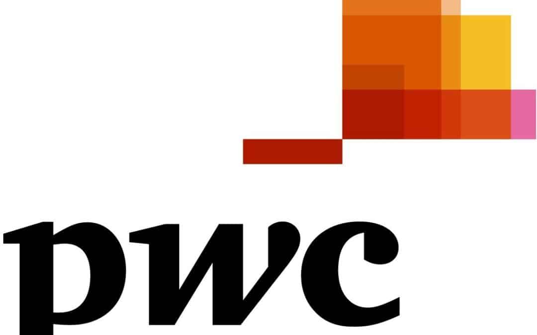 PwC-Logo mit farbigem Balkendiagramm.